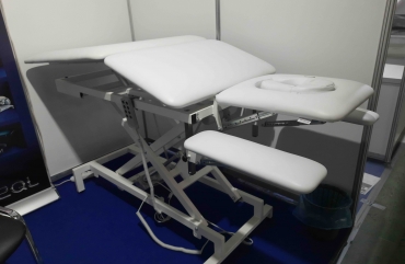 Стіл для мануального терапевта, масажиста та реабілітолога Runibeda EM-5M з Литви