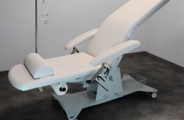 Секрет доступності діалізного крісла GOLEM DIA P