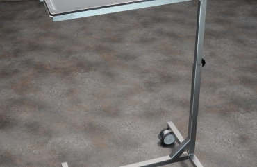 Столик Мейо-Кохера для операційної медсестри від GOLEM