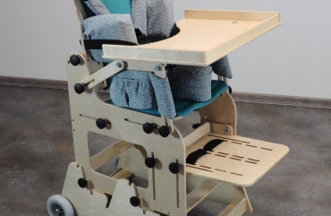 Два варіанти чеського стільця для дітей з ДЦП – ARIS 2 та ARIS 3. Подібності та відмінності. Частина 2