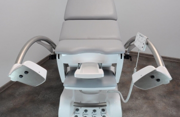 Широкий діапазон цін гінекологічних крісел від GOLEM