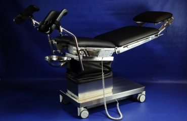 Операційний стіл для гінекології на базі GOLEM OPERATING TABLE