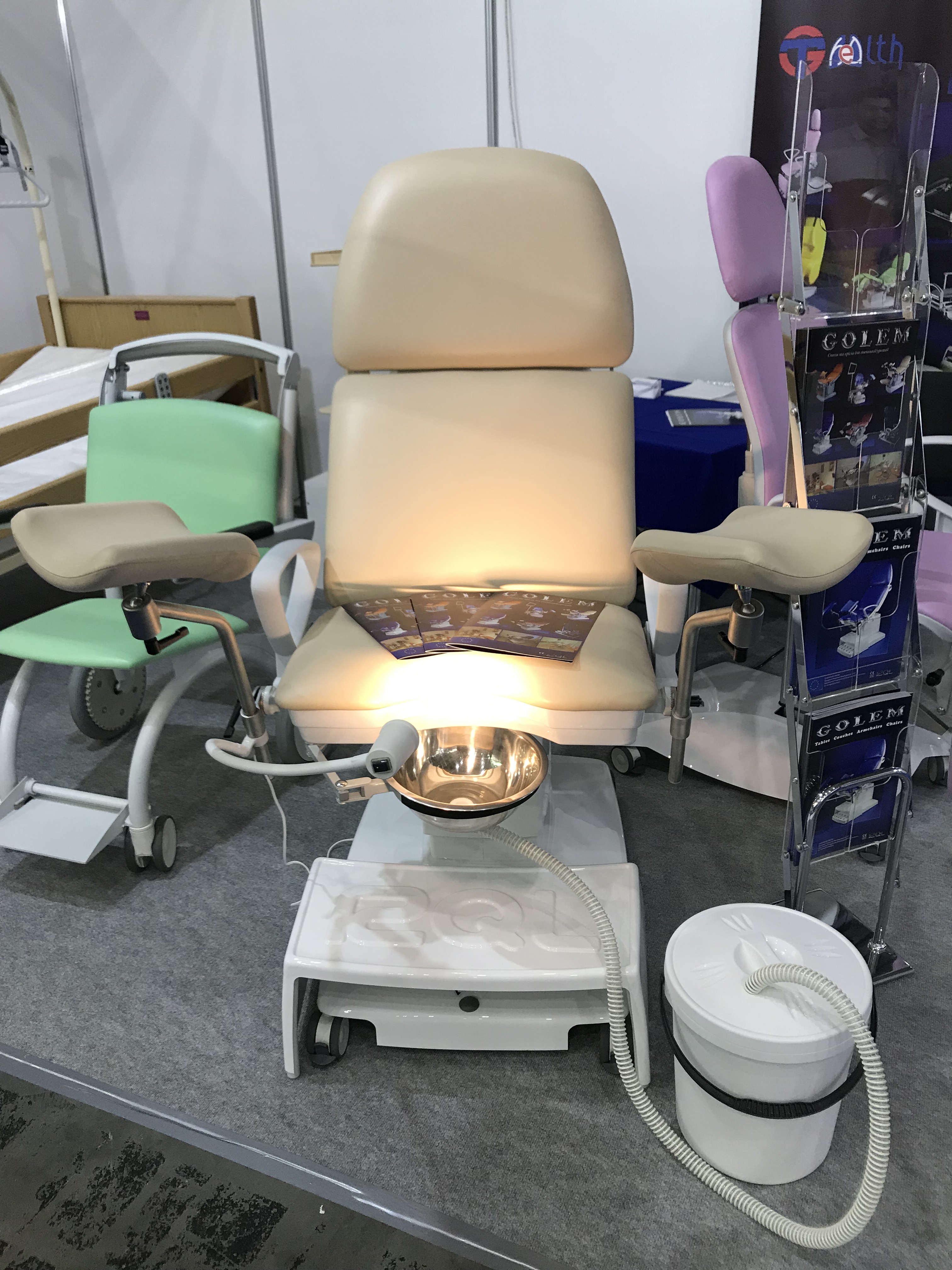 Оглядова LED-лампа для гінекологічних крісел
