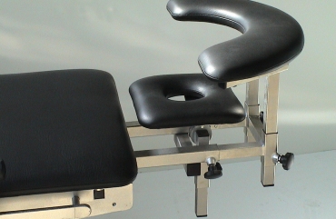 Операционный стол и стул хирурга для офтальмолога от GOLEM