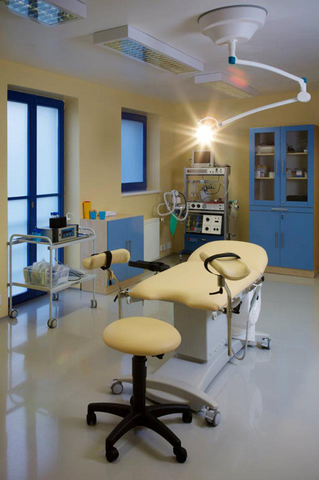 Операционный стол для гинекологии на базе GOLEM PROKTOLOG