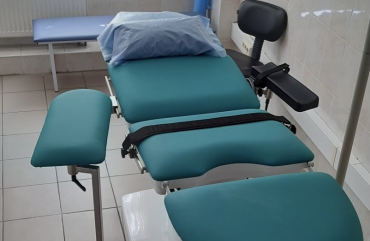 Підлокітники в операційних столах та інших виробах GOLEM