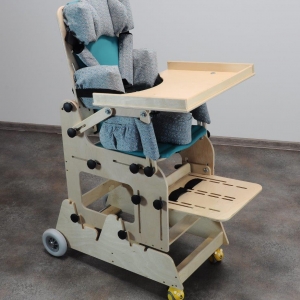 ARIS - стулья для детей-инвалидов