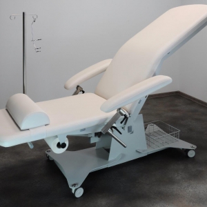 GOLEM DIA - крісло для діалізу та трансфузії хіміотерапії фото 489