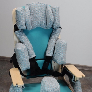ARIS - стільці для дітей-інвалідів фото 500