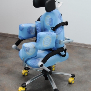 Стілець для дітей-інвалідів фото 303